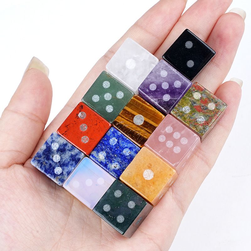 16mm Natural Crystal Dice – Fun Tabletop Game Prop (Sandblasted, Square-Cornered Semi-Precious Stone)
