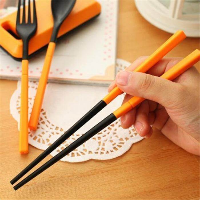 Portable Folding Travel Dinnerware Set
